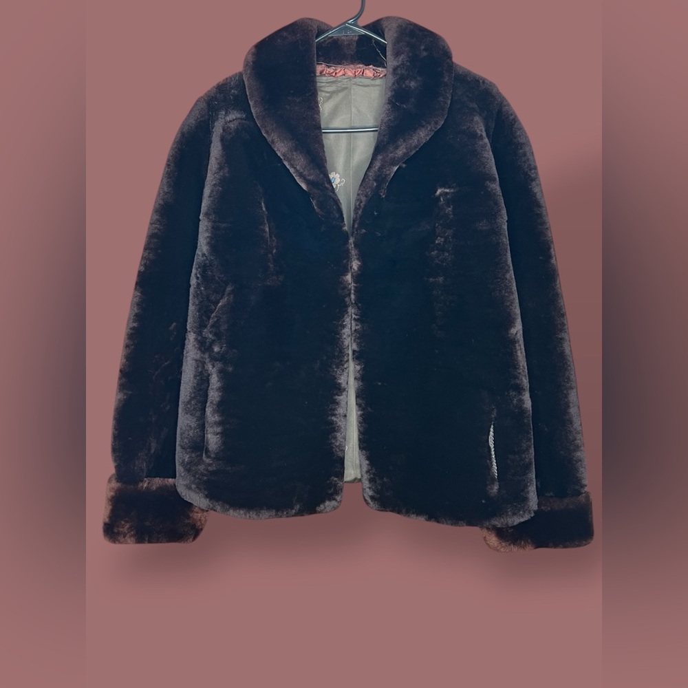 Elegant Vintage 1950’s Dark Mahogany Faux Fur Coat